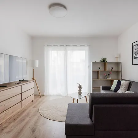 Bright 2br With Terrace Budapeşte