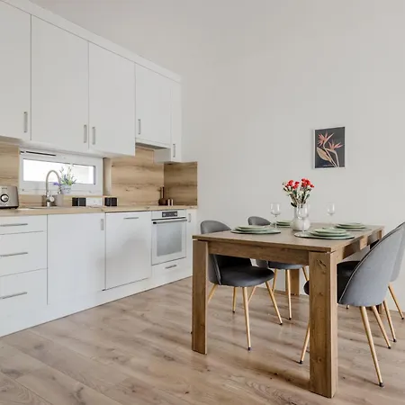 Bright 2br With Terrace Daire