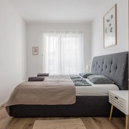 Bright 2br With Terrace Daire Budapeşte