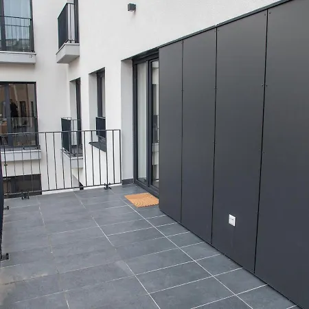 Bright 2br With Terrace * Будапешт