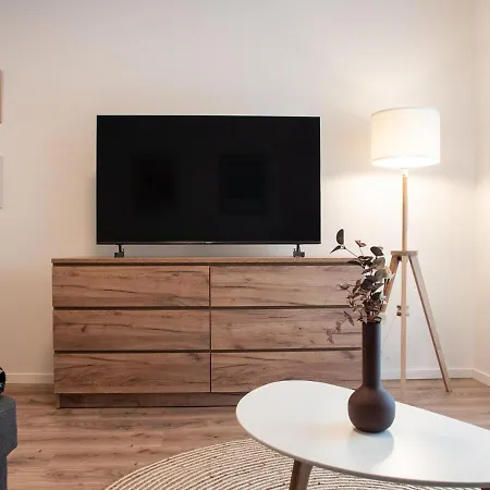 Bright 2br With Terrace Апартаменты